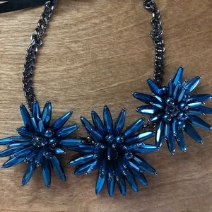 Uterque Blue star necklace